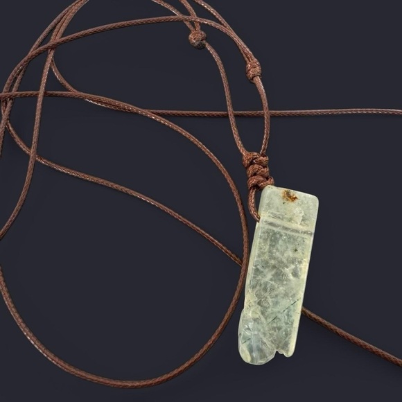 Prehnite Stone Pendant Necklace - Picture 3 of 5
